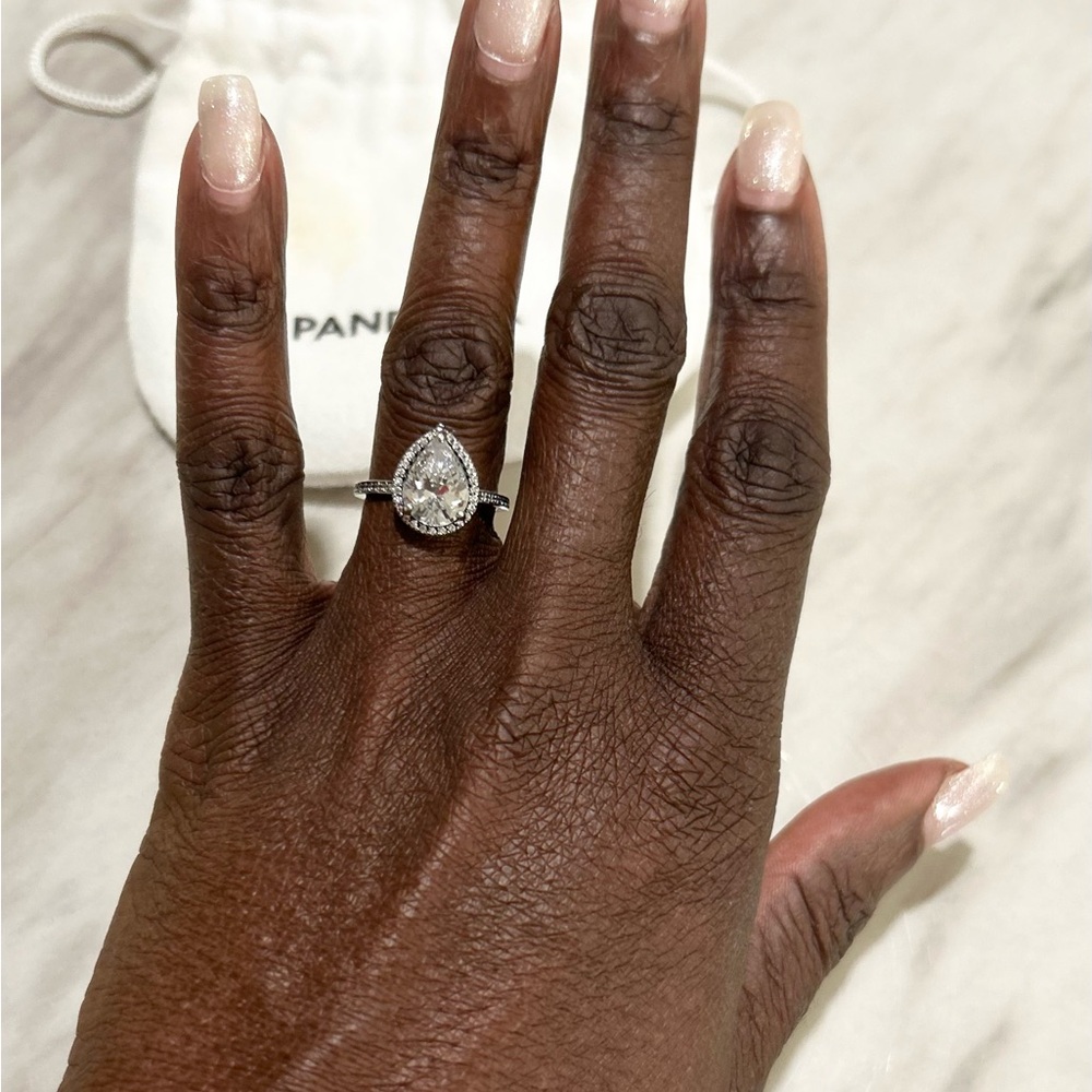 Pandora Sparkling Pear Shape Halo Ring - Picture 2 of 5